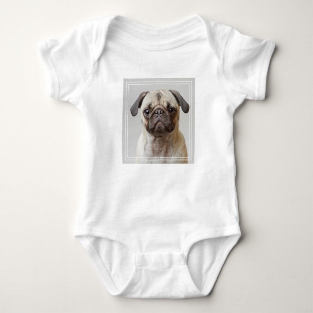 Mops-Portrait Baby Strampler (Vorderseite)