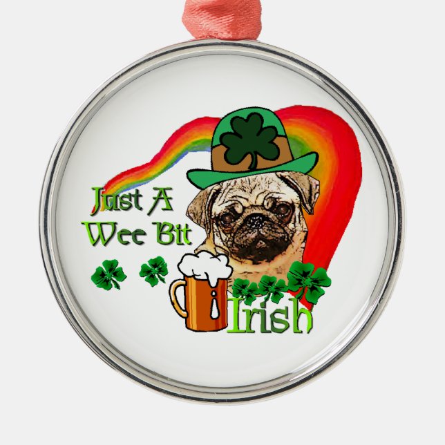 Mops St Patricks Silbernes Ornament (Vorne)