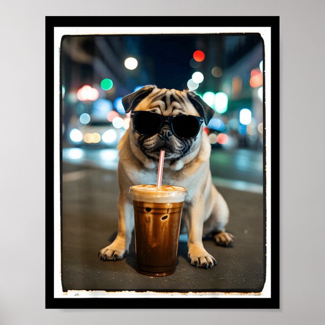 Mops trinkt Eiskaffee Tier Hund Meme  Poster (Vorne)