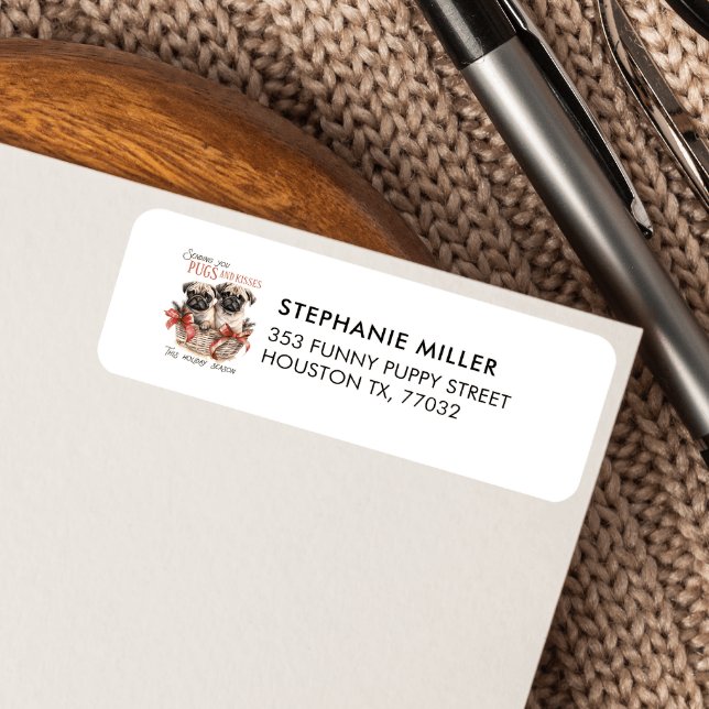 MOPS UND KISSEN PUPPIEREN THEMED CHRISTMAS ( Christmas Pug-Themed Return Address Label)