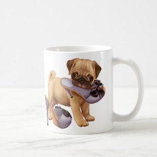 Mops-Welpe und Schuh Tasse