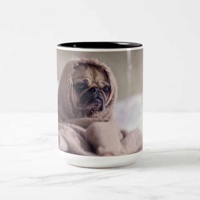 Mops Zweifarbige Tasse (Mittel)