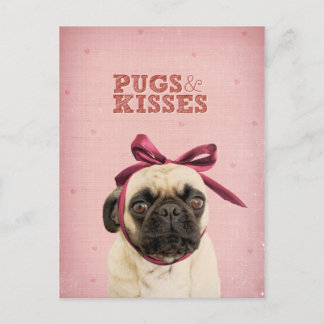 Möpsen und Küsse von itslolathepug Postkarte