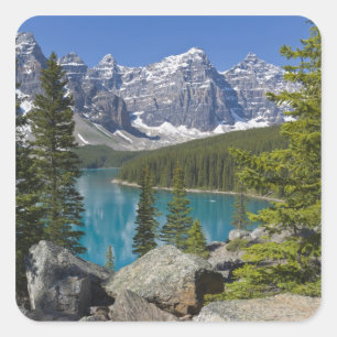 Moraine Lake, Canadian Rockies, Alberta, Kanada Quadratischer Aufkleber