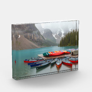Moraine Lake on Rainy Day Fotoblock