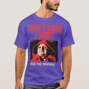 Mörder im roten Mantel T-Shirt