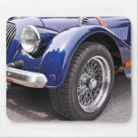 MORGAN 1998 MOUSEPAD<br><div class="desc">ALLER URSPRÜNGLICHE 1998 BRITEN-IMPORT MORGAN. Zwei seater Stellen Auto,  Kabriolett,  Speichekanten,  satteln Innenraum,  völlig ursprüngliches wirklichen hölzernen Stamm Roadster nicht wieder hergestellt. Klassischer britischer Rennwagen mit königlicher blauer metallischer Farbe des Süßigkeitsapfels. Fleetphoto</div>
