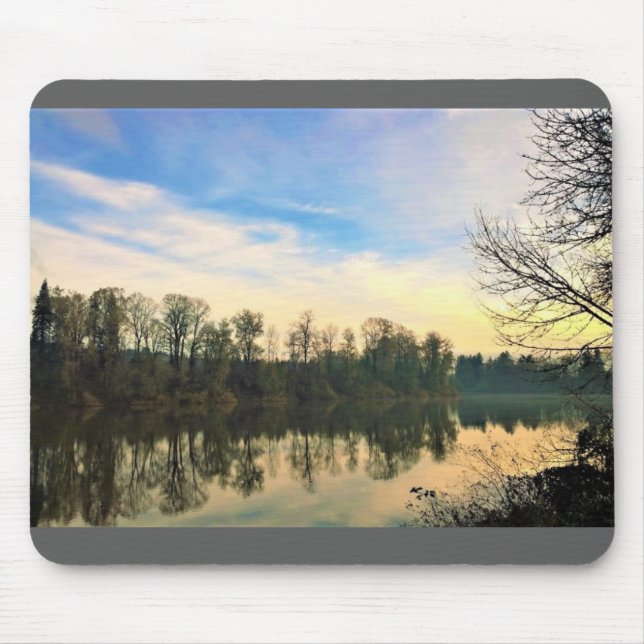 Morgen am Fluss Willamette, OR Mousepad (Vorne)