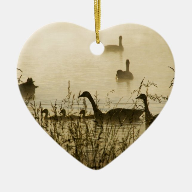 Morgen-helle kanadische Gans-Teich-Silhouette Keramik Ornament (Vorne)
