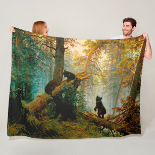 Morgen in einem Kiefernwald Bär mit Jungen Shishki Fleecedecke