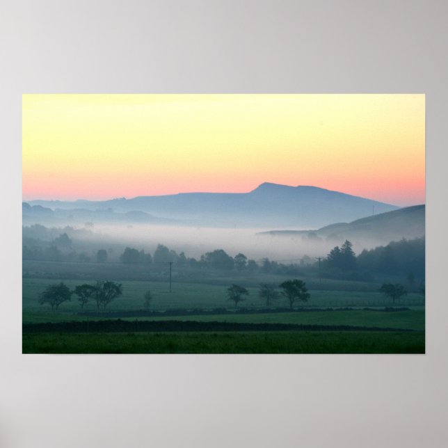 Morgendämmerung über Hadrians Wall Poster (Vorne)
