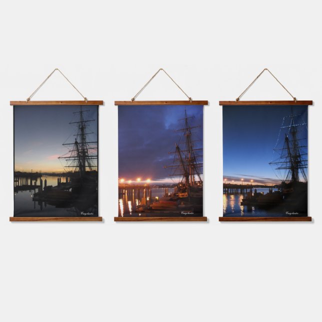 Morgengrauen Wandteppich Mit Holzrahmen (Dreifach)