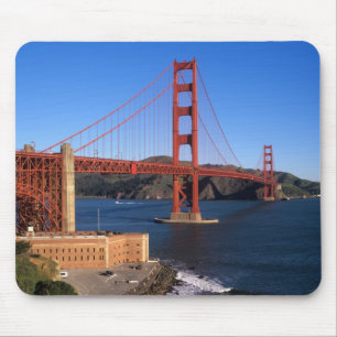Morgenlicht badet die Golden Gate Bridge Mousepad