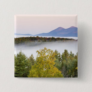 Morgennebel und die Percy Peaks, wie aus Sicht Button