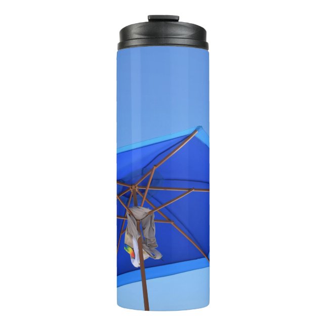 Morgens blauer und brauner Sonnenschirm Thermosbecher (Vorderseite)