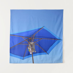 Morgens blauer und brauner Sonnenschirm Wandteppich