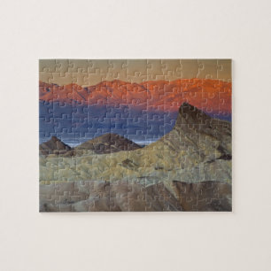 Morgens erstes Licht auf Zabriskie Point und Puzzle