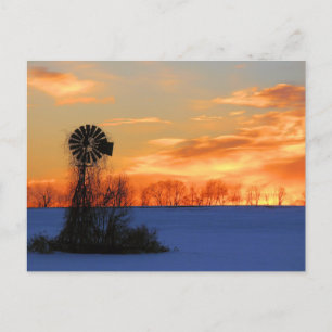 Morgens Sonnenaufgang mit Windmühle im Winter Post Postkarte
