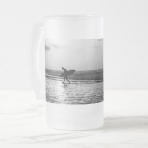 Morgensurfer Graustufen Mattierte Glas Bier Tasse