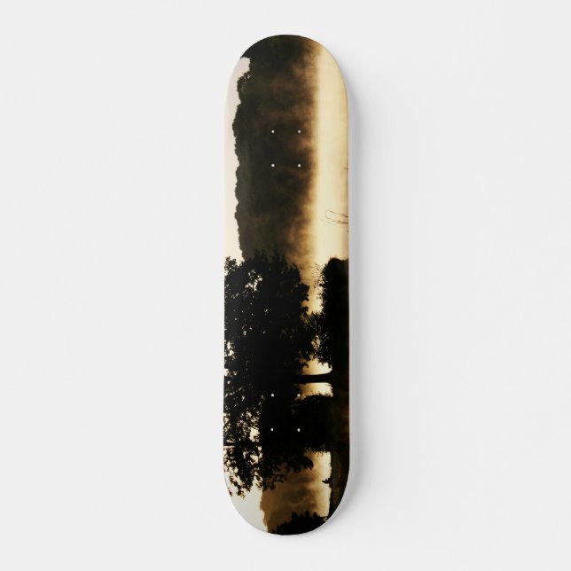 Morning Lake Scene sdcnm Skateboard (Vorne)