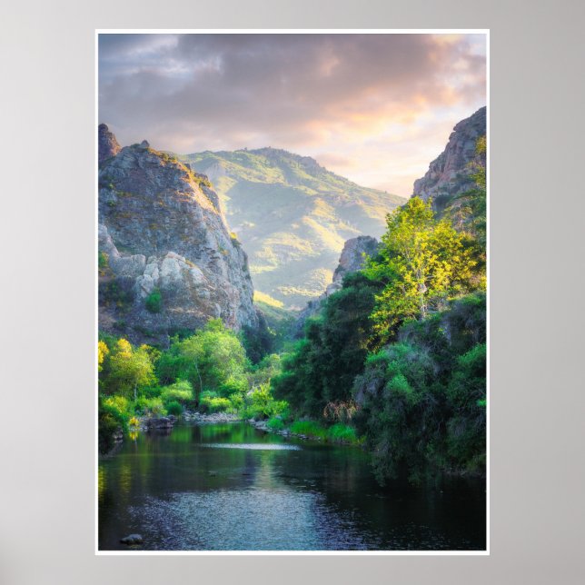 Morning Light Through the Canyon Poster (Vorne)