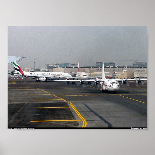 Morning Rush Hour in Dubai Poster (Vorne)