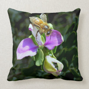 Mornington Bee 3 Kissen