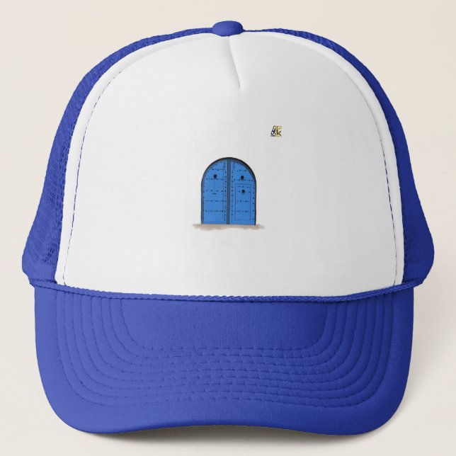 Moroccan Blue Door – Artistic Embroidered Cap Truckerkappe (Vorderseite)