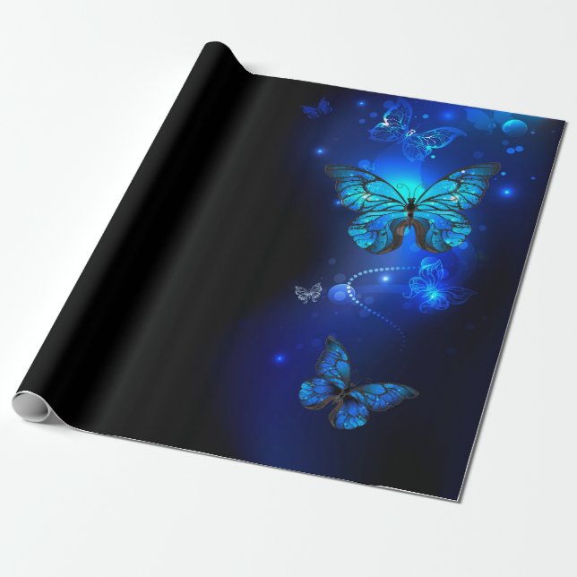 Morpho Butterfly im dunklen Hintergrund Geschenkpapier (Ungerollt)