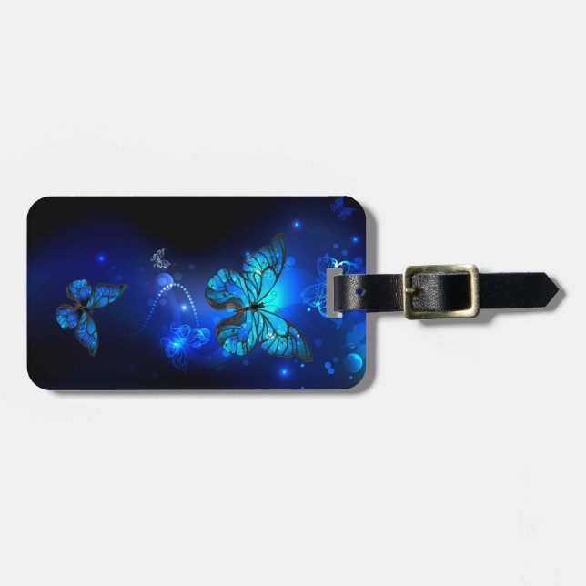 Morpho Butterfly in the Dark Background Gepäckanhänger (Vorderseite horizontal)