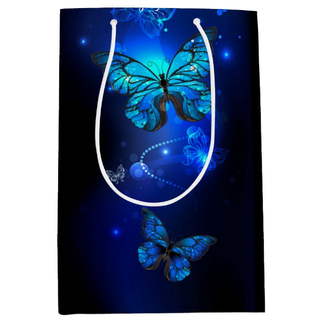 Morpho Butterfly in the Dark Background Mittlere Geschenktüte (Vorderseite)
