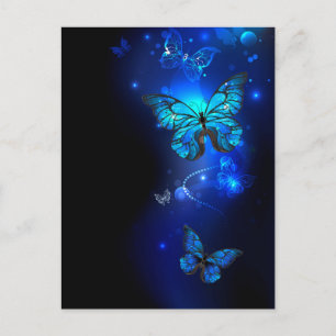 Morpho-Schmetterling im dunklen Hintergrund Feiertagspostkarte