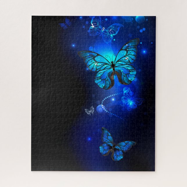 Morpho-Schmetterling im dunklen Hintergrund Puzzle (Vertikal)