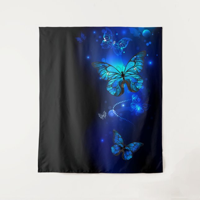 Morpho-Schmetterling im dunklen Hintergrund Wandteppich (Vorderseite)