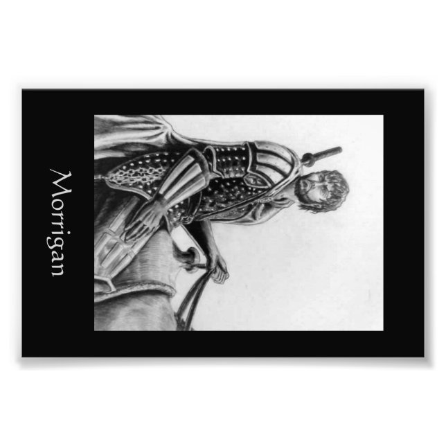 Morrigan Fotodruck (Vorne)