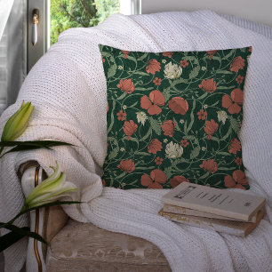 Morris Garden Green & Red Floral Kissen