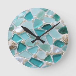 Mosaik aus Meeresscheiben in Türkis: Charme der Kü Runde Wanduhr