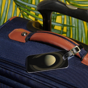 Mosaik des Planeten Saturn und seiner wichtigsten Gepäckanhänger