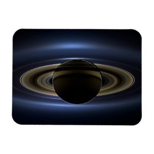 Mosaik des Saturn-Systems, das von der Sonne zurüc Magnet