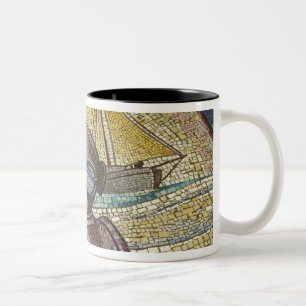 Mosaik eines alten Taucherhelms Zweifarbige Tasse