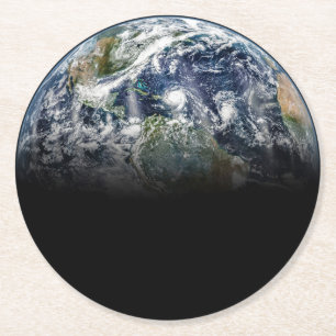 Mosaikbild des Planeten Erde mit 3 Hurrikanen Runder Pappuntersetzer