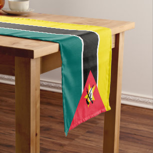 Mosambik-Flagge Kurzer Tischläufer