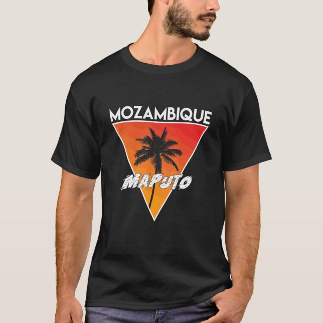 Mosambik mit sonnigen Farben T-Shirt (Vorderseite)