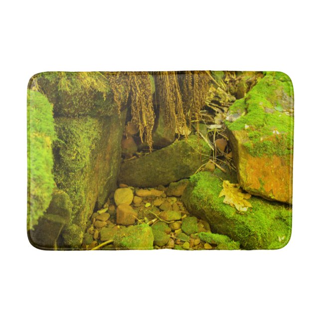 Moss and Stone – Hungarian Falls, Upper Peninsula Badematte (Vorderseite)