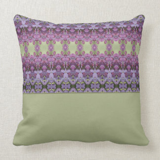 Moss Green Plum und Lila Kissen