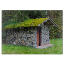 Mossy Well House Cutting Board