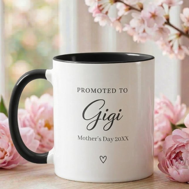 Mother’s Day Pregnancy Reveal Gift for Gigi Tasse (Mother's day Promotes to Gigi  Mug  )