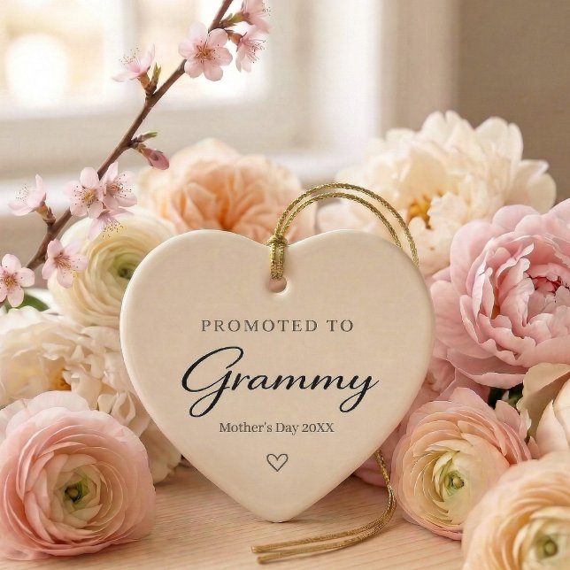 Mother’s Day Pregnancy Reveal Gift for Grammy Keramik Ornament (mother's day Promotes to Grammy ornament)
