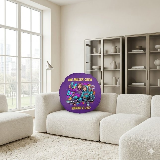 Mother Son Skater Purple Round Pillow Rundes Kissen (Von Creator hochgeladen)