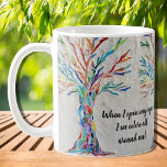 Motivierend Angebot Kaffeetasse<br><div class="desc">Diese dekorative Kaffeemaschine mit Mosaikbaum in Regenbogenfarben und einem inspirierend Zitat zeichnet sich durch eine Tasse aus. "Wenn ich meine Augen öffne,  sehe ich Farben überall um mich herum!" Weil wir unsere eigenen Kunstwerke erstellen,  werden Sie dieses exakte Bild von anderen Designern nicht finden. Original Mosaik © Michele Davies.</div>